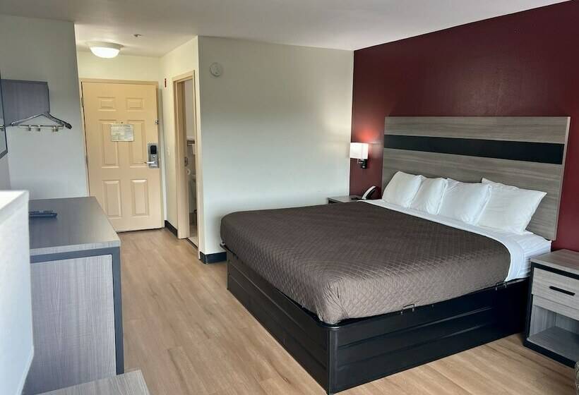 فندق Saffron Inn & Suites