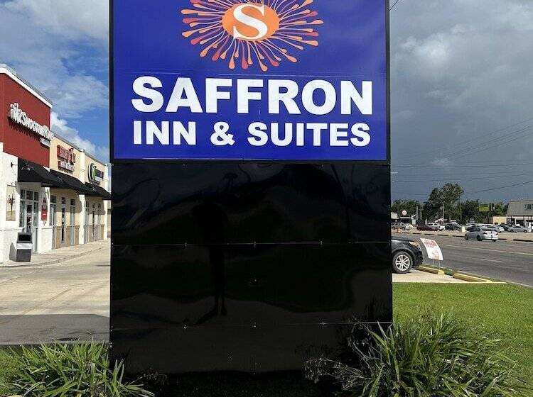 فندق Saffron Inn & Suites