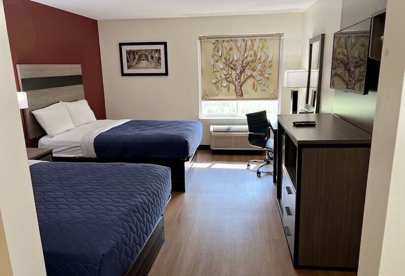 فندق Saffron Inn & Suites