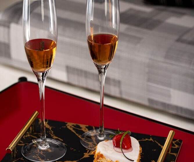 فندق Saint Sin Suites  Adults Only