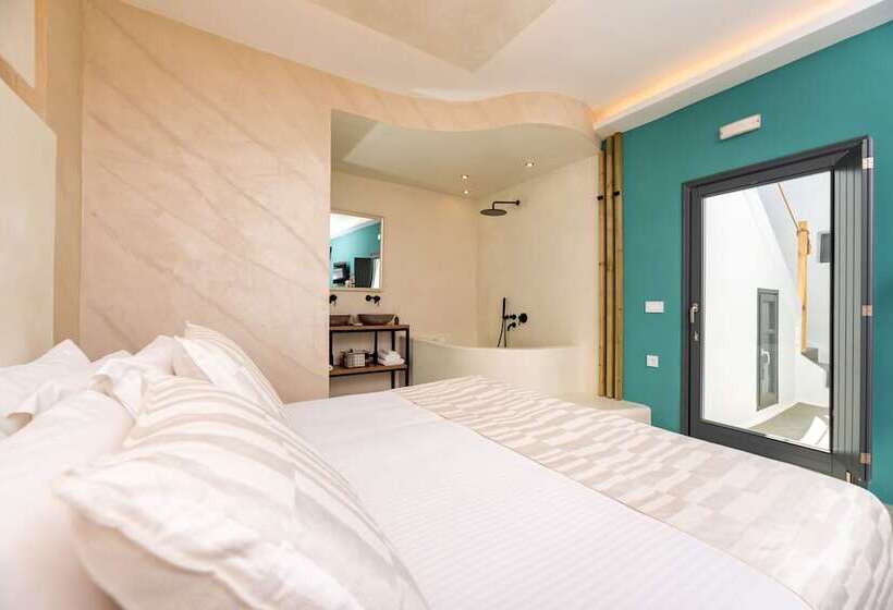 فندق Saint Sin Suites  Adults Only