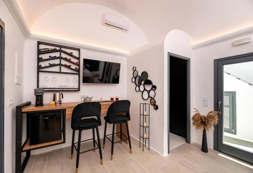 فندق Saint Sin Suites  Adults Only