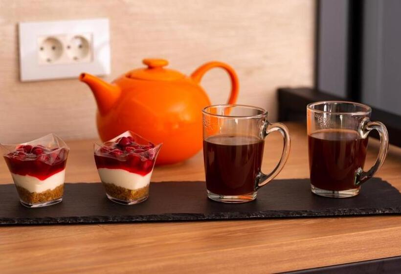 فندق Saint Sin Suites  Adults Only