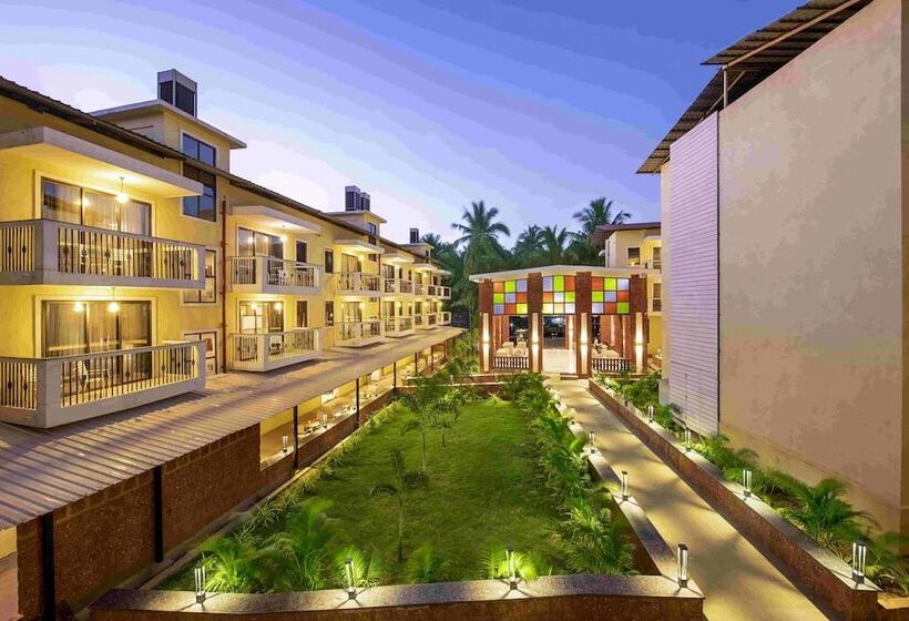 호텔 Sea Breeze Sarovar Portico Varca Goa