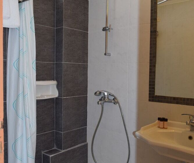 בית מלון כפרי Serenity Tolo