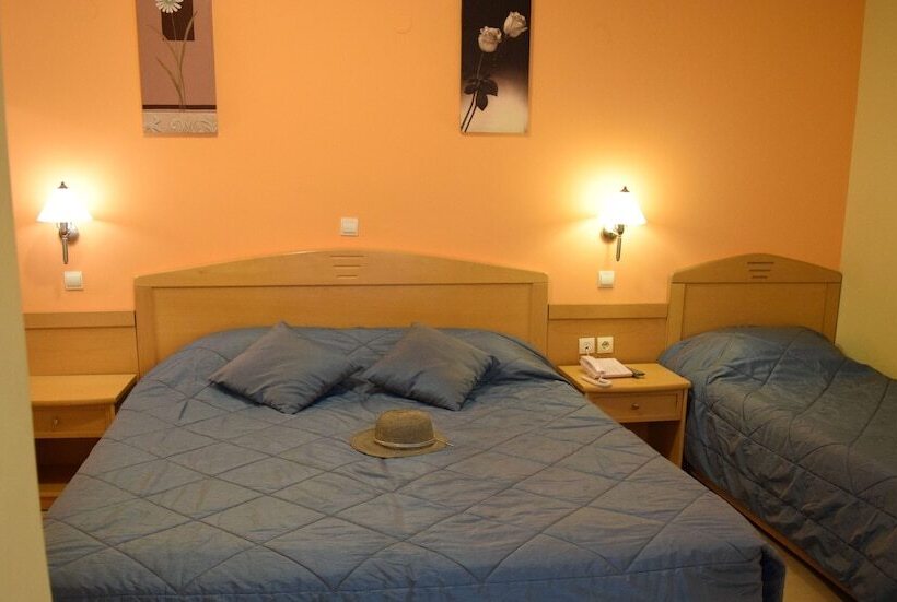 בית מלון כפרי Serenity Tolo