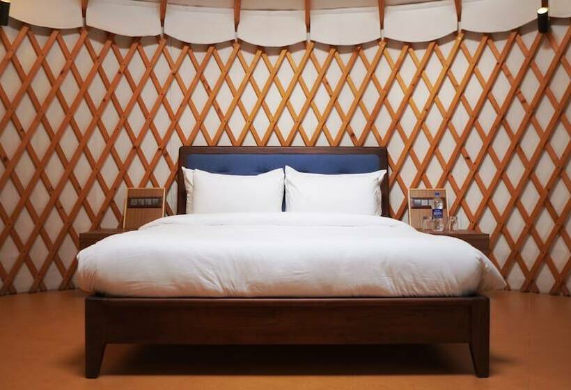 Отель Shanti Resorts
