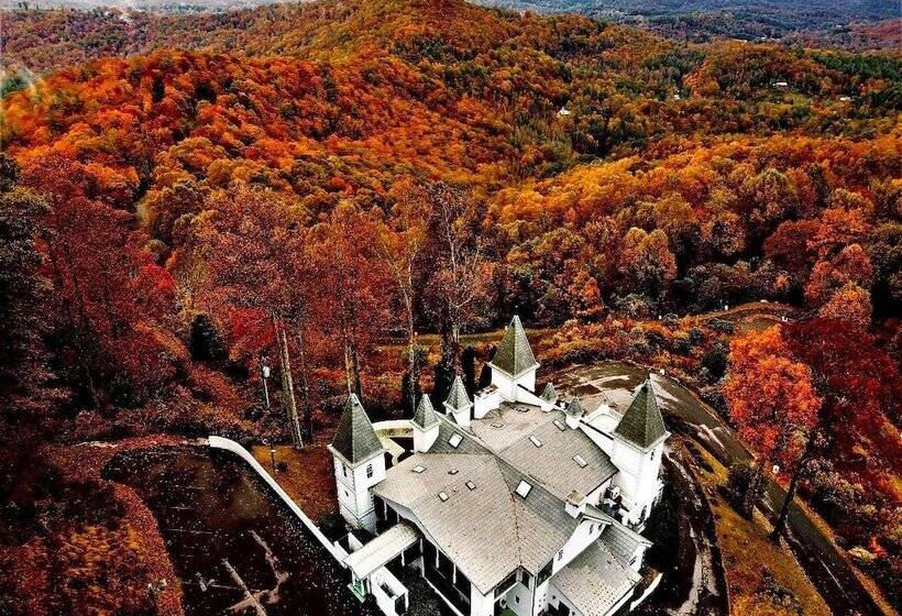 בית מלון כפרי Smithmore Castle