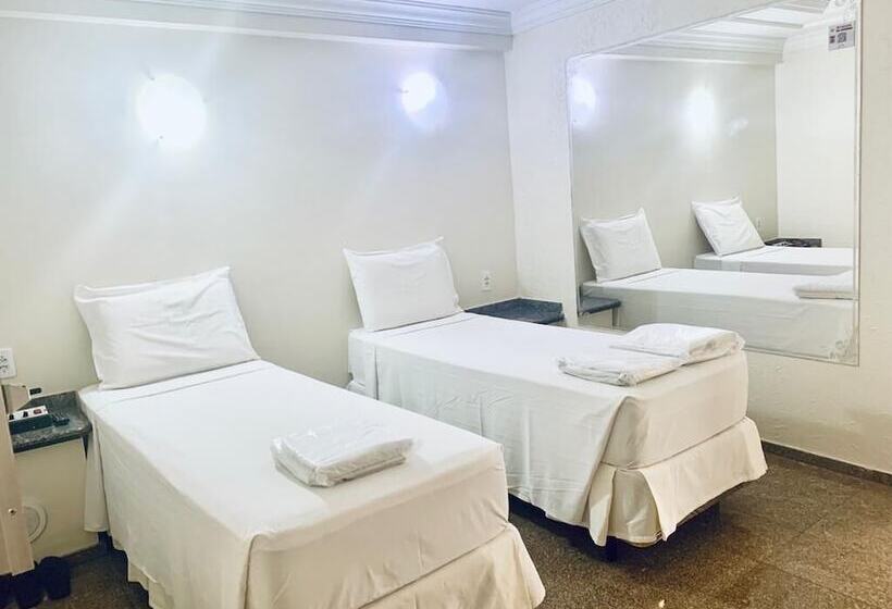 Отель Buriti Shop