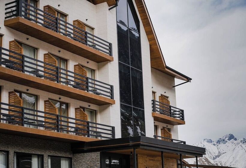 هتل Suatis Resort Kazbegi