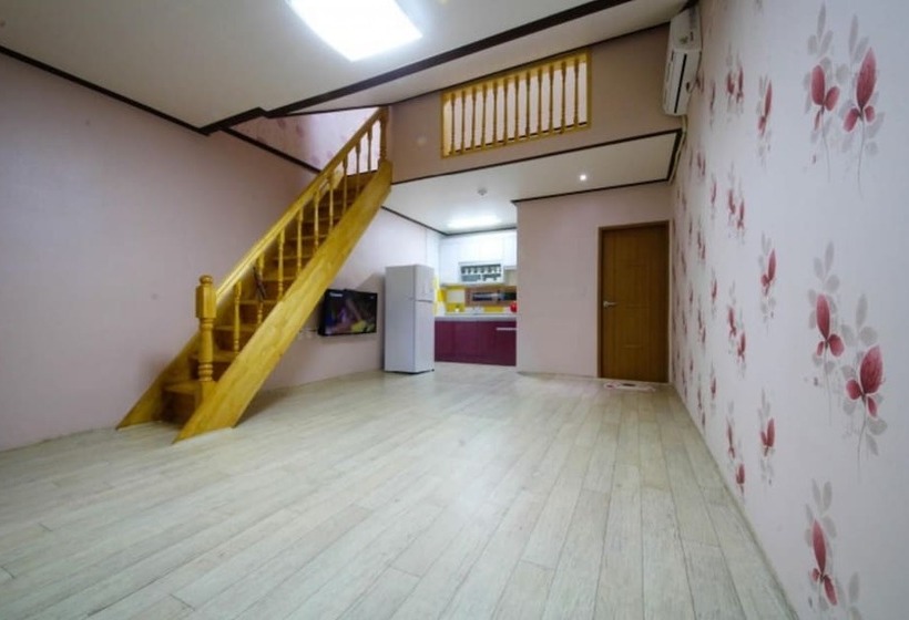 Отель Suncheon Bay Baramuieondeok Pension