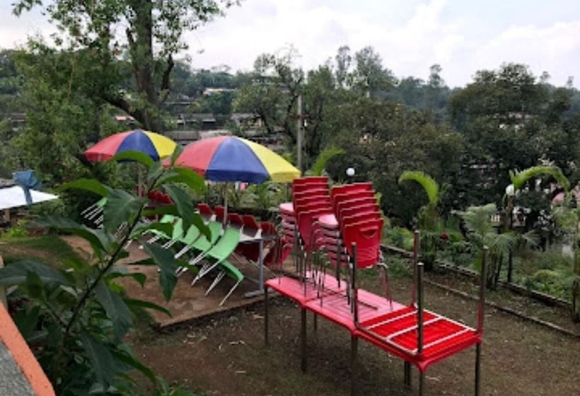 בית מלון כפרי Surabhi Hill View