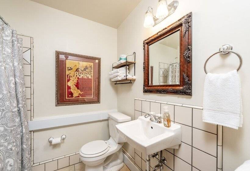 בית מלון כפרי The Dutch Flat