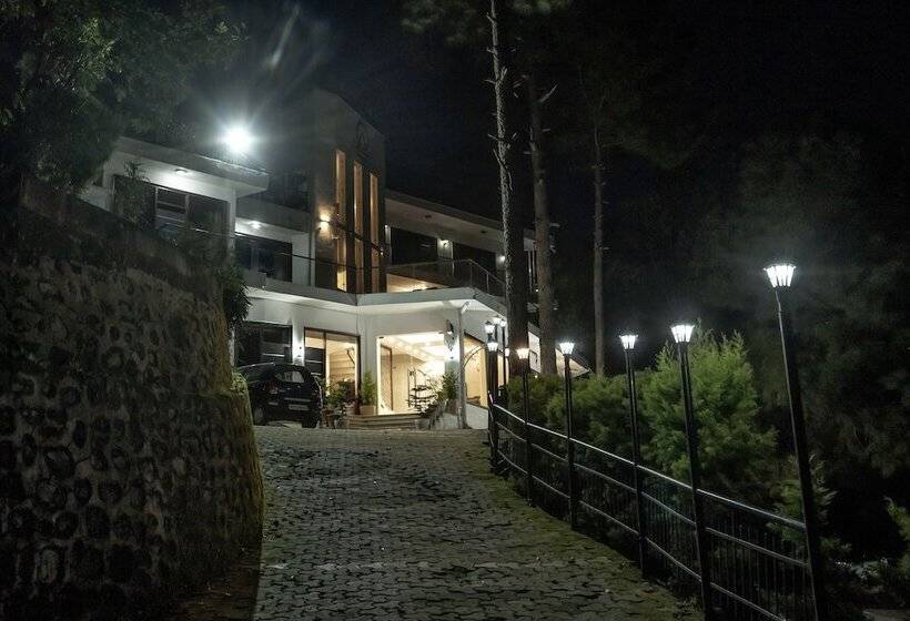 ホテル The Golden Sunrise