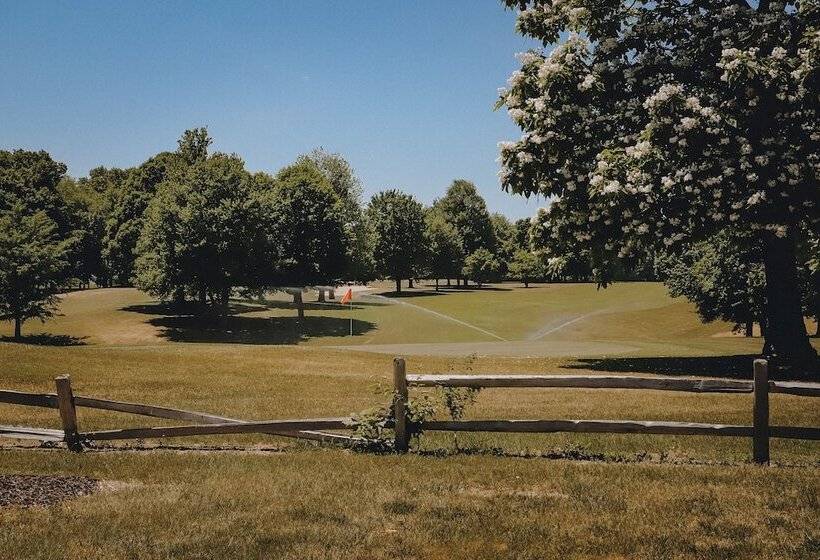 호텔 The Inn At Gull Lake