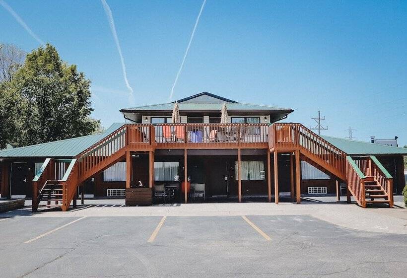 호텔 The Inn At Gull Lake