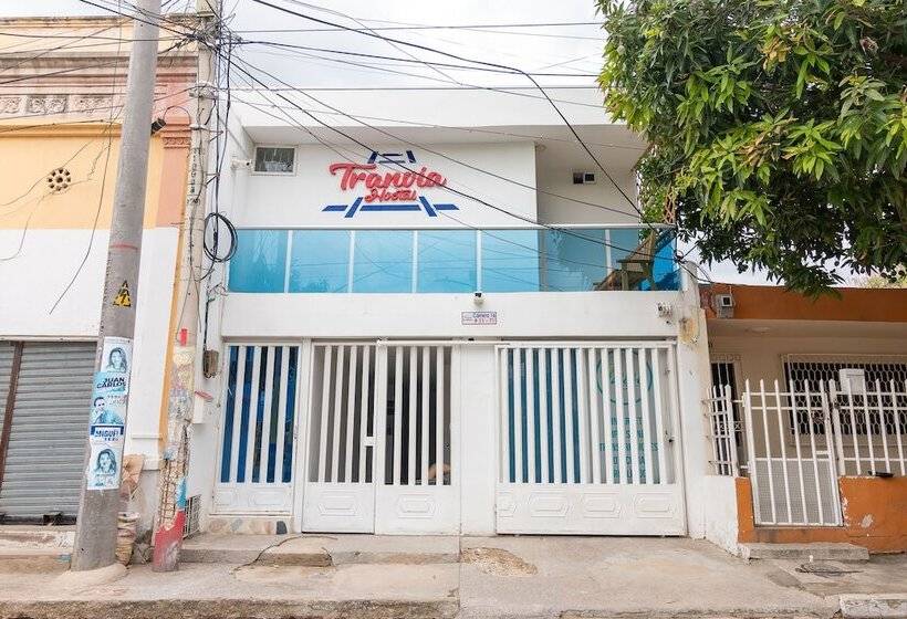 هتل Tranvia Santa Marta