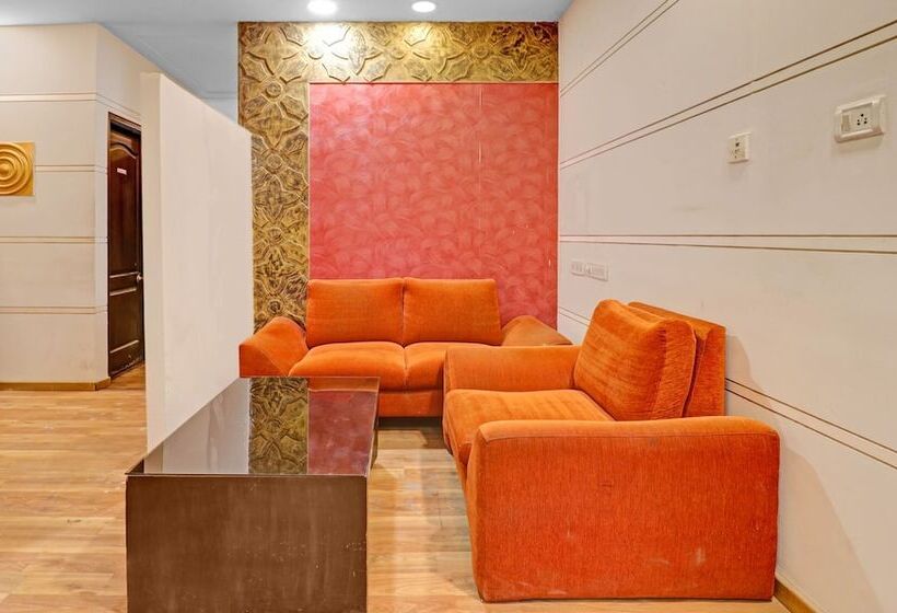 בית מלון כפרי Treebo White Inn Koramangala