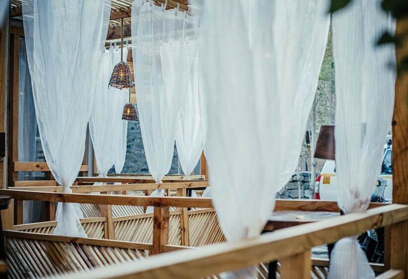 فندق Tyakshi Eco Village