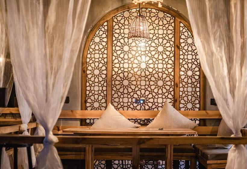 فندق Tyakshi Eco Village