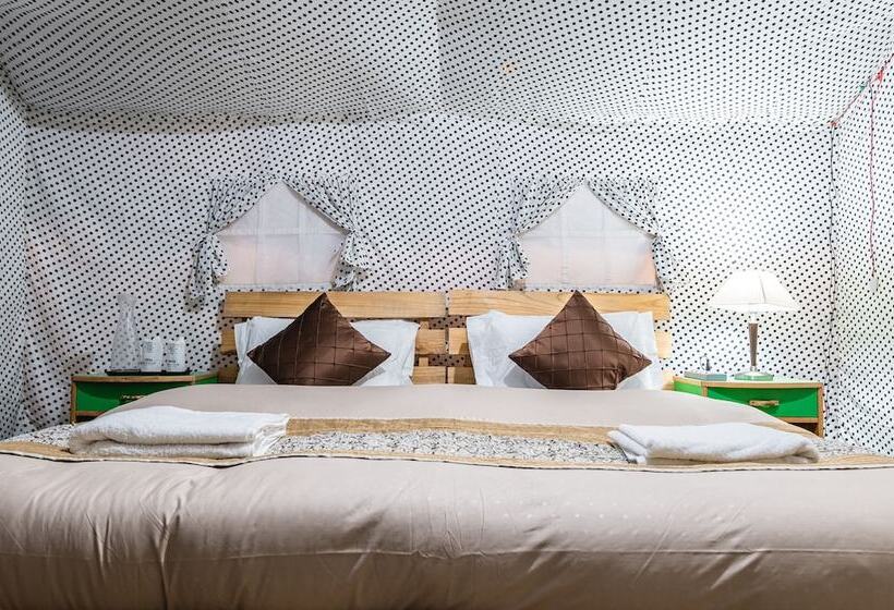 Отель Tyakshi Eco Village