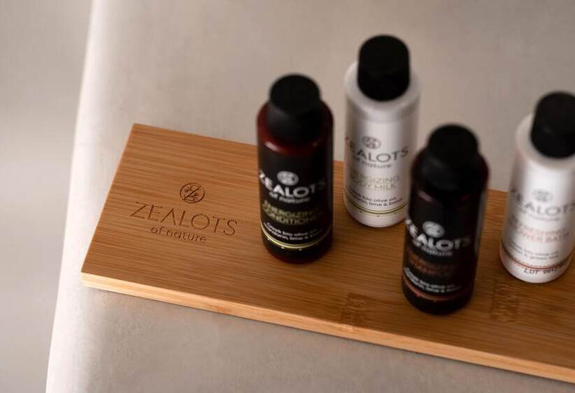 Отель White Curves