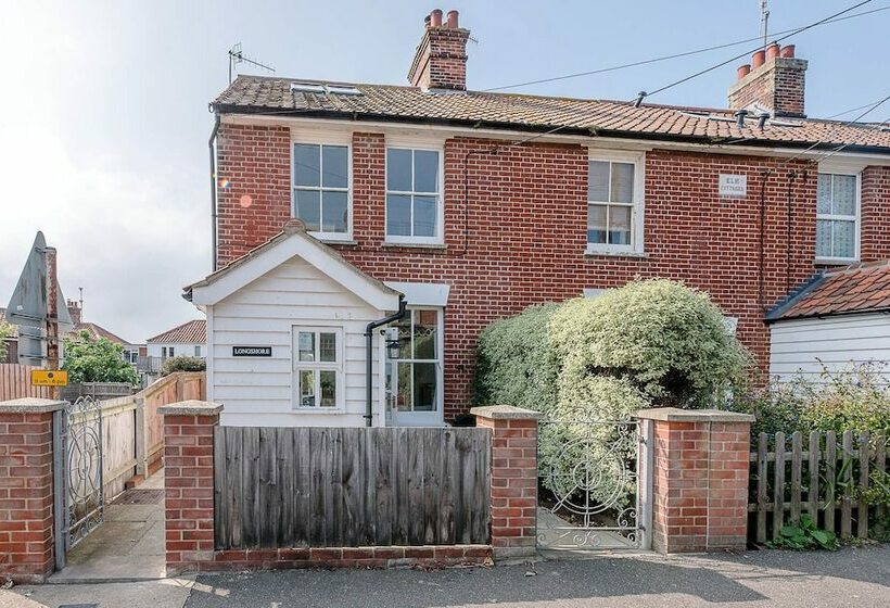 Longshore, Aldeburgh