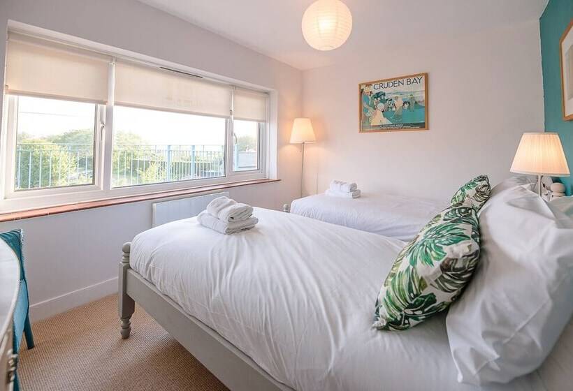 Lovely South Facing Garden, Close To Beach, Aldeburgh