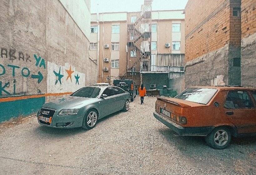 Mi̇raç Golden Palace Otel