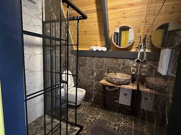 Puleri Suit Bungalow