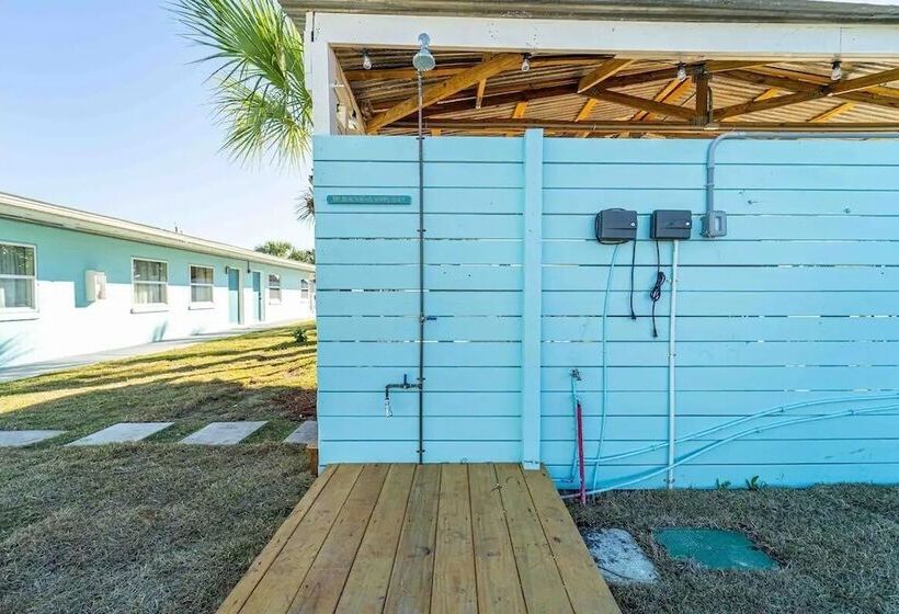 فندق على الطريق Bahama Breeze Suites