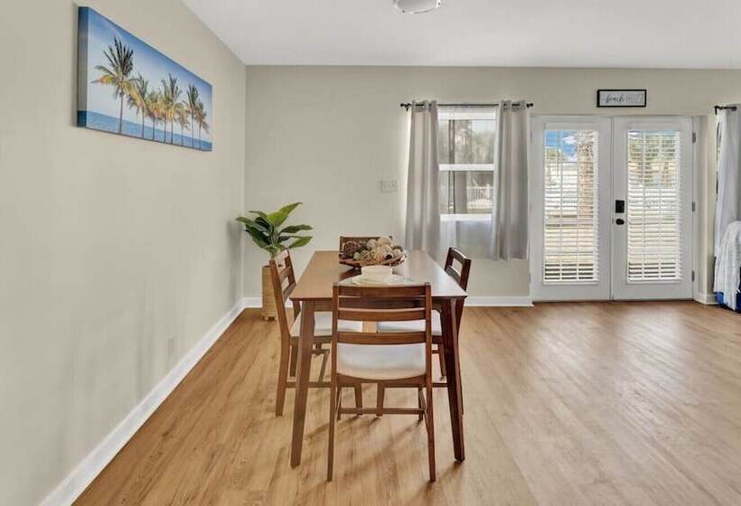 فندق على الطريق Bahama Breeze Suites