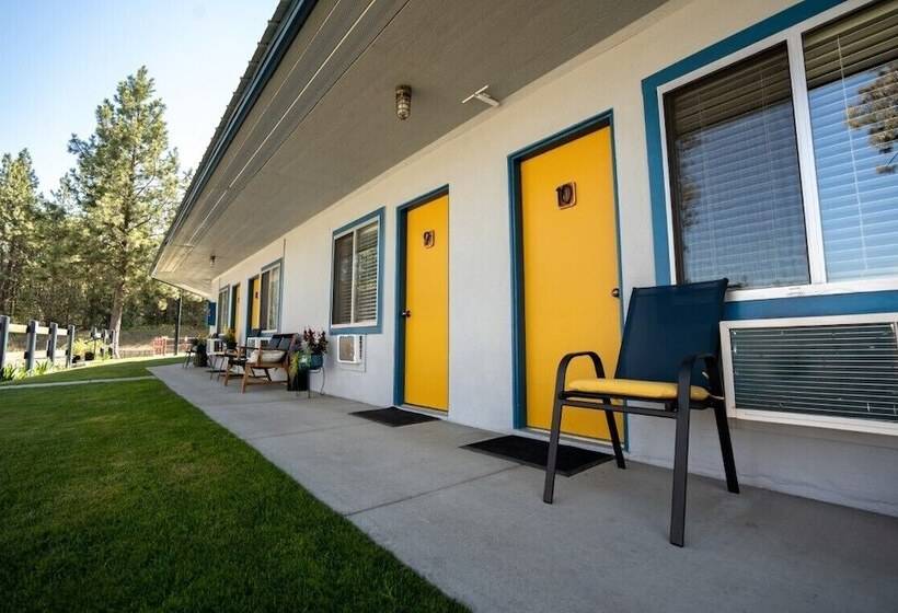 فندق على الطريق Columbia Point Resort