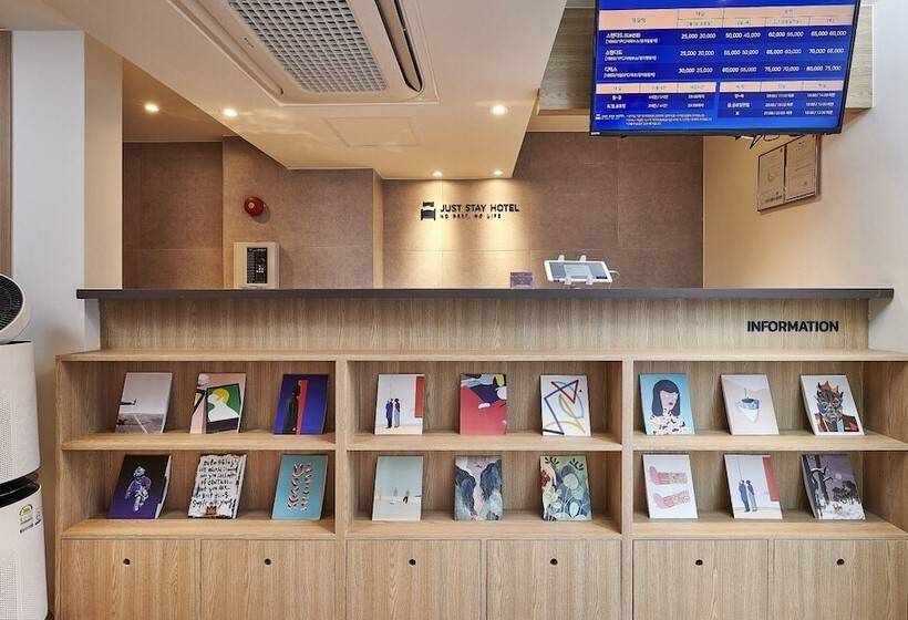 汽车旅馆  Just Stay Hotel Osan Station Branch