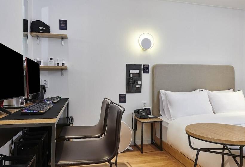 汽车旅馆  Just Stay Hotel Osan Station Branch