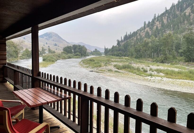 モーテル River S Fork Lodge