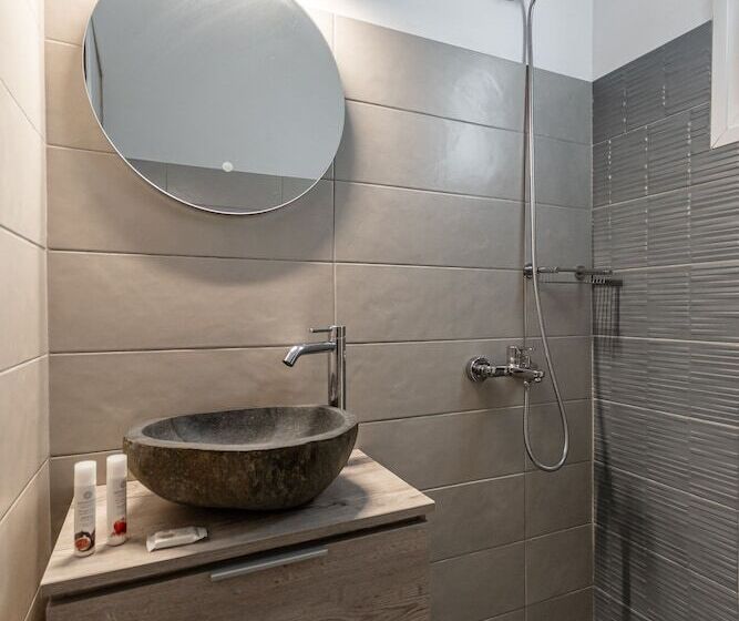 Naxian Garden Of Senses