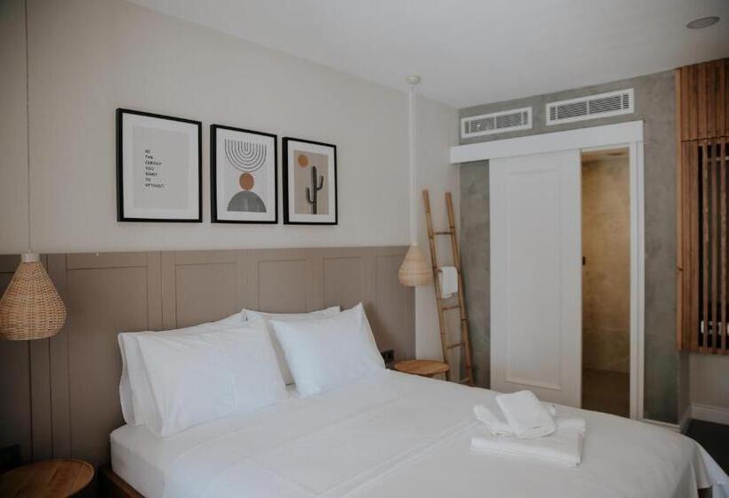 Paye Alaçatı Butik Otel