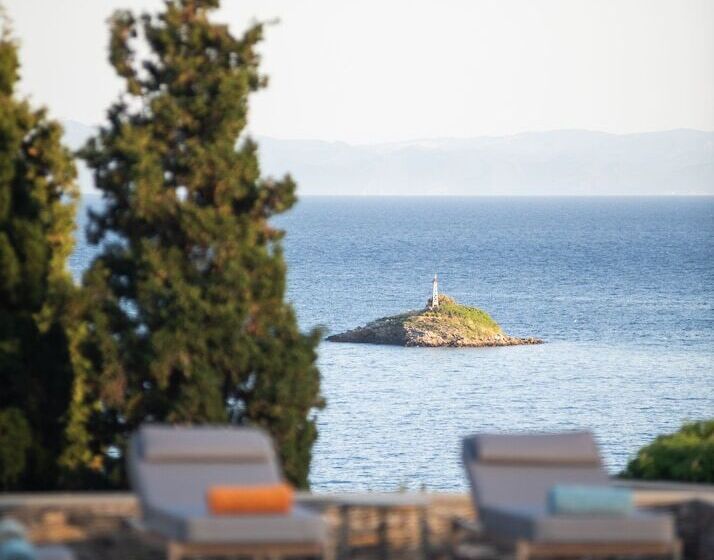 Pelagoon Skiathos