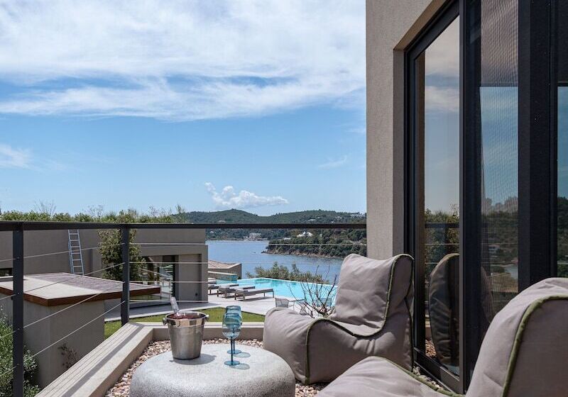 Pelagoon Skiathos