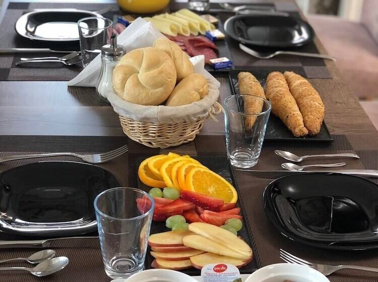 膳宿费 Alenso Guesthouse Hévíz