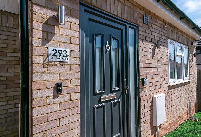 ペンション Archers House