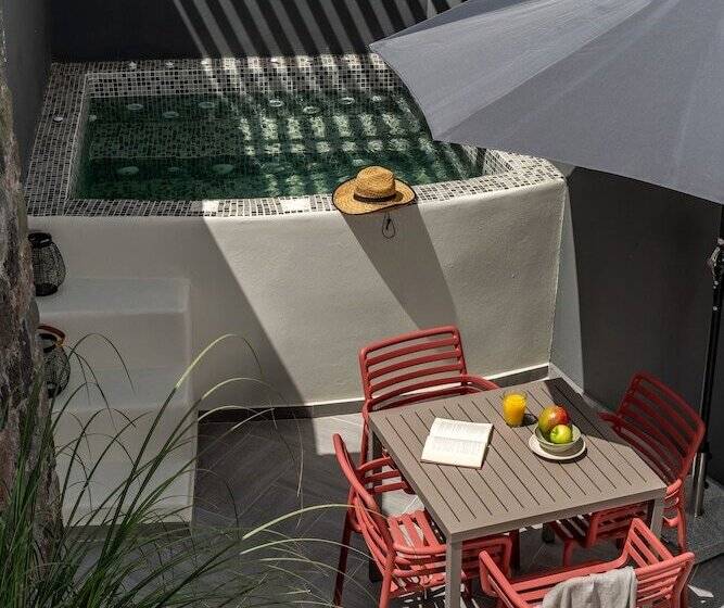 Пансион Wine And Yard Caves