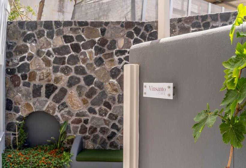 Пансион Wine And Yard Caves