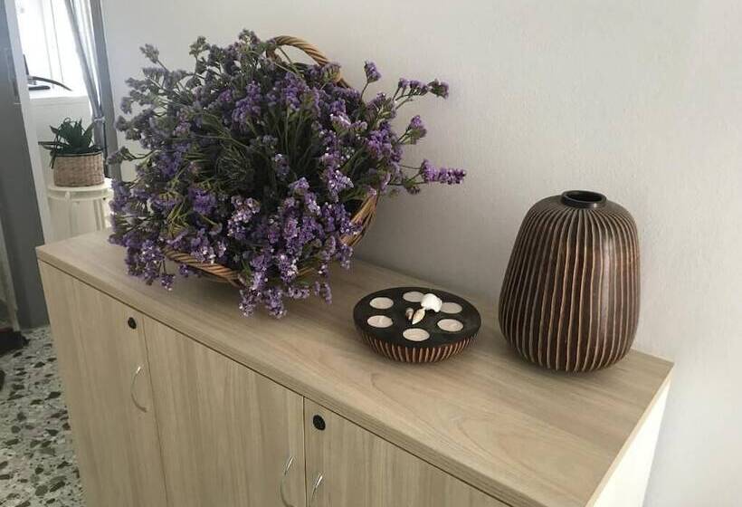 펜션 Kamara Rooms In Naousa