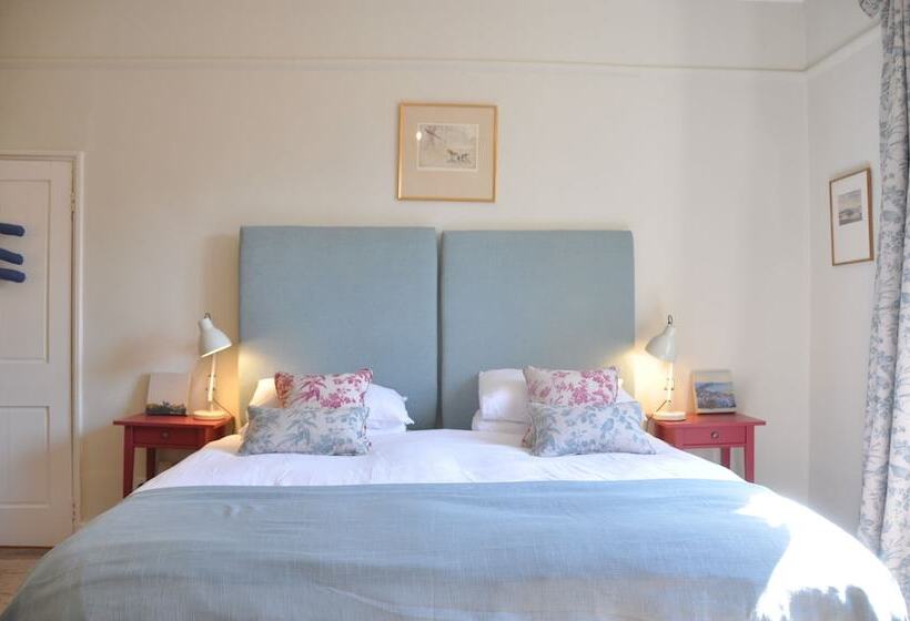 膳宿费 Chillingham Manor