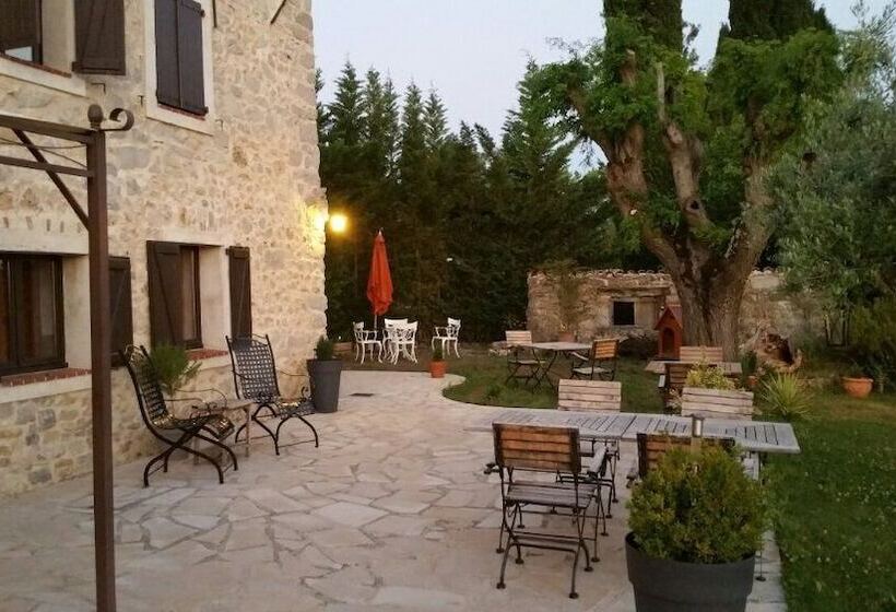 بنسيون Fleur De Lys Fayence