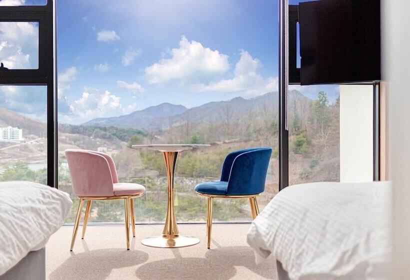 Pensão Gapyeong Bereuso Firstige Party Poolvill