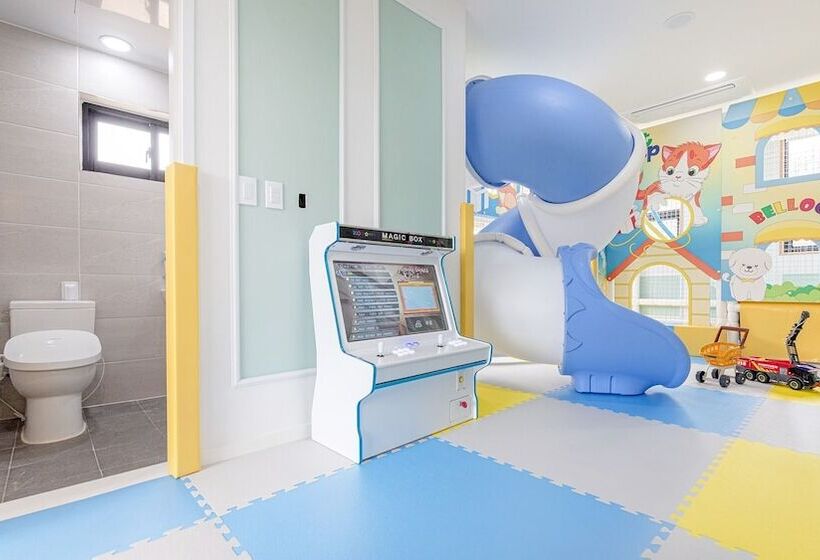 Pensão Gapyeong Bereuso Firstige Party Poolvill