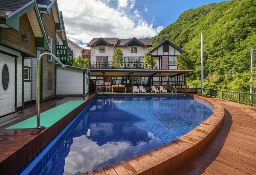 Pensão Gapyeong Hue Island